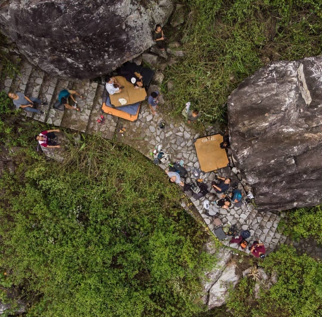 Bouldering & Climbing